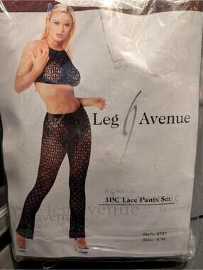 Leg Avenue VINTAGE Crochet Lace Pants & crop top set WHITE Size S/M